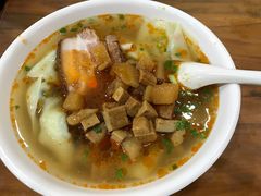 -潘国仙耳光馄饨(黄家阙路店)