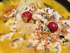 -山城外·非遗酸菜鱼(蜀都万达店)