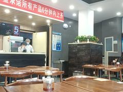大堂-李先生牛肉面大王(站北广场店)