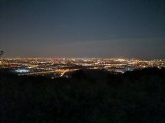 -鬼笑石后山停车场