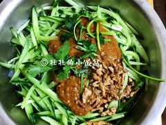 麻酱拉皮-健康小吃