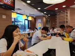 -麦当劳(青岛大学店)
