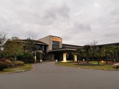-上海怡沁园度假酒店
