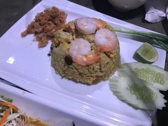 -The Dishes Seafood & Restaurant