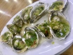 芹菜蒜茸蒸生蚝-长平肥姐白粥·海鲜打冷
