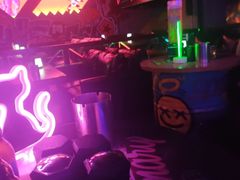 -UP嘻哈酒吧(粉巢店)