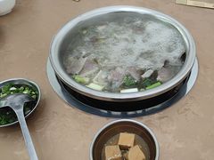 -黑竹沟新场牛肉火锅