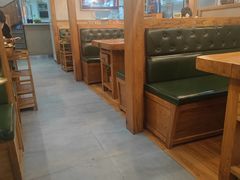-合易泓烤肉·海肠捞饭(火车站店)