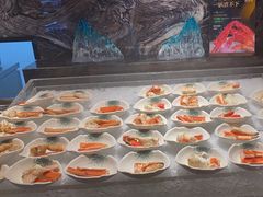 -雍容荟帝王蟹活龙虾展台自助(IFS黑金店)