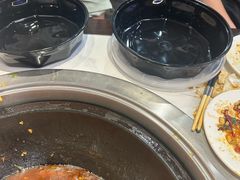 -咱屯子铁锅炖直营店(保利店)