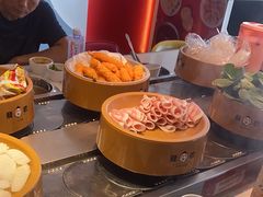 -龍歌自助小火锅(市南金茂湾店)