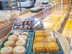 绿豆皇-泸溪河桃酥(壹方城店)