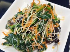 -闫府私房菜(恒隆店)