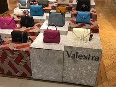 -文艺复兴百货(米兰大教堂广场店)