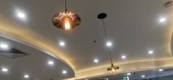 点击看大图 -八佰伴8008星级形象店