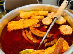 -顶上头•螺蛳粉火锅(德思勤复地星光店)