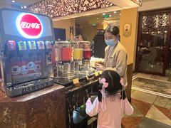 -白虎自助餐厅·真老虎·景观自助餐厅(广州长隆酒店)
