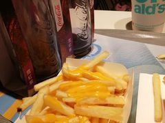 -麦当劳(中山大道中店)