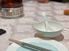 -清真·小梅鸽香港餐厅·小鼎玖煲(立丰城店)