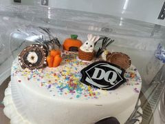 兔子冰淇凌蛋糕-DQ·蛋糕·冰淇淋(金牛万达店)