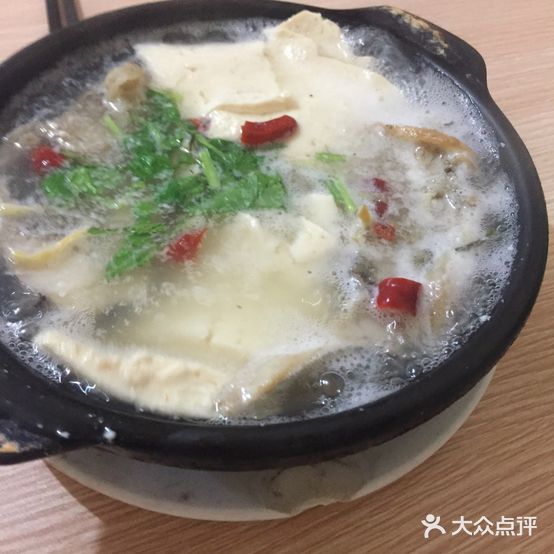 哈尔滨老砂锅居(红旗西路店)