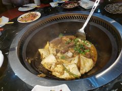 -袁小二大东北铁锅炖(吉祥村总部)