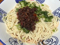 -杨伯英传统杂酱面