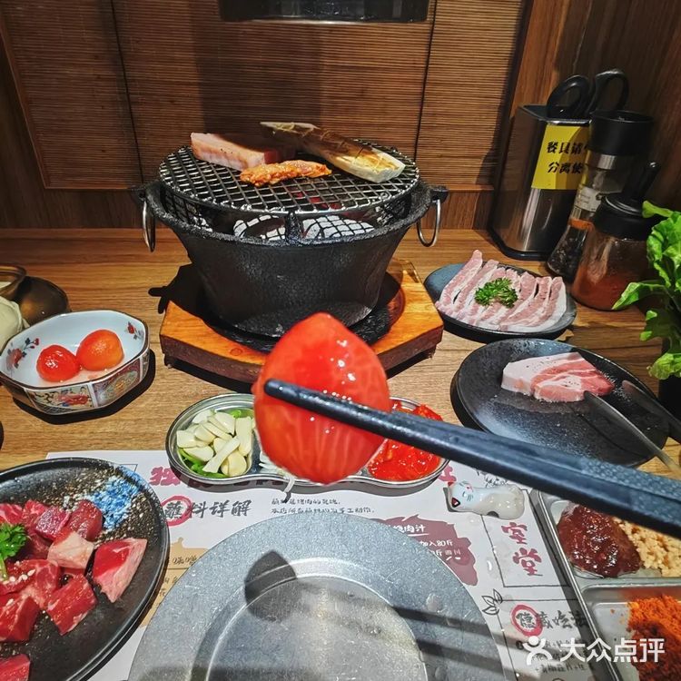 在成都·-·在“独食”做一个孤独的美食家[加油]