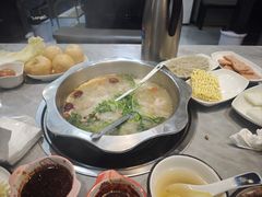 -光头药膳鸡(莱茵小镇店)