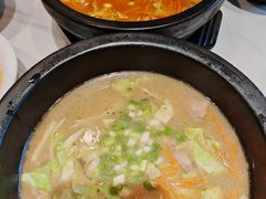 -鸡汤过桥·过桥米线
