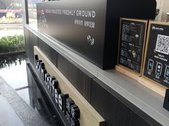 -瑞幸咖啡(绿地新都会9号楼店)