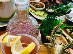 -Chom Cafe and Restaurant