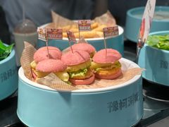 粉红汉堡-硕想涮吧(平型关路大润发店)
