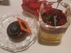 -River Café 海鲜自助(重庆丽笙世嘉酒店)