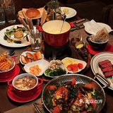 满满三重芝士料！芝士爱好者一口过足瘾～  