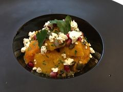 -La Mer Restaurant & Lounge