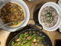 -费大厨辣椒炒肉(万家丽一店)