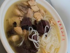 -文山荷鲜居(翠湖店)
