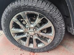 -倍耐力轮胎专卖店(碧云路店)