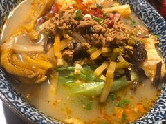 -粉家柳州螺蛳粉(杨宅路店)