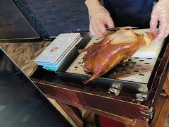 -羲和雅苑•北京烤鸭(平安国际金融中心店)