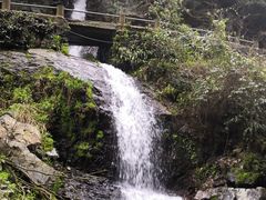 -夏霖九天银瀑风景区