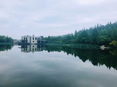 -上海怡沁园度假酒店