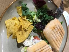 -HELLO 27 意面·沙拉·帕尼尼