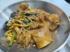 -臻香东北老式麻辣烫