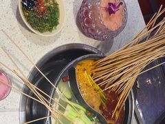 -钢管厂五区小郡肝串串香(蜀都万达店)