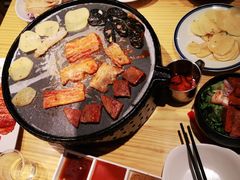 -么肆烤肉·中式自助·烤肉大排档(街道口季佳PAI店)