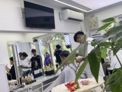 -LJOY丽锦造型·烫发染发