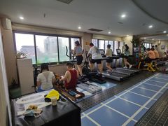 -迈劲健身专业私教(朝青汇店)