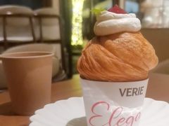 -VERIE BAKEHOUSE